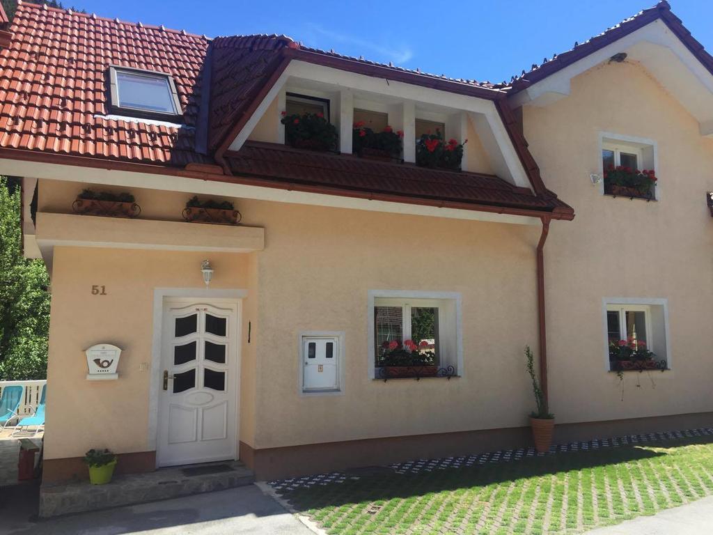 Apartments Sobe Jurcek Luče Eksteriør bilde